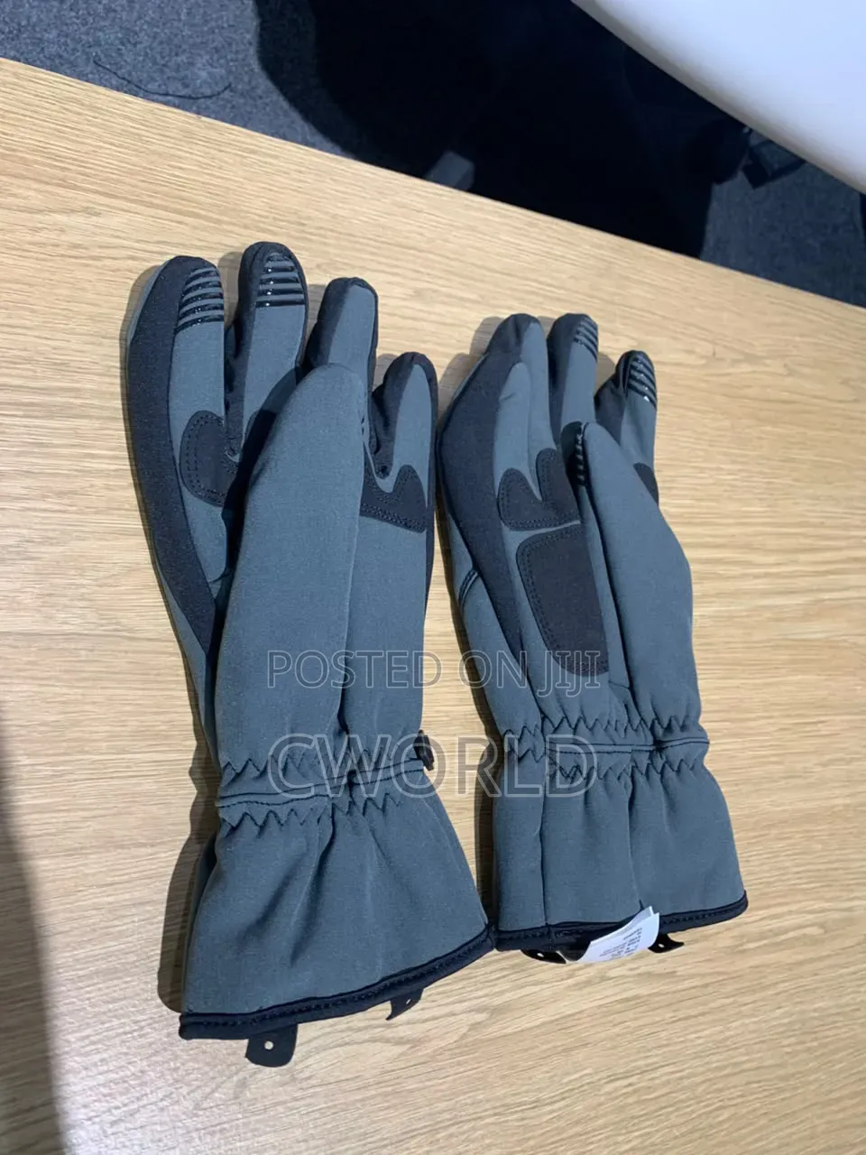 Thermal Touchscreen Gloves