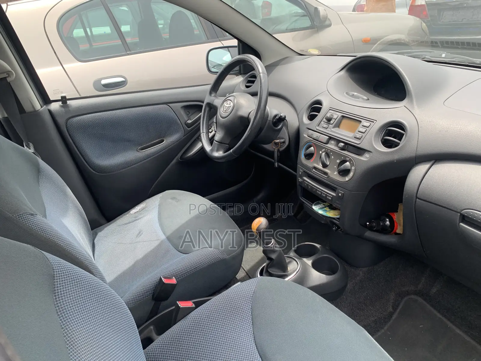 Toyota Yaris 2004 Blue