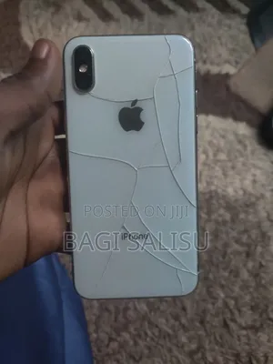 Apple iPhone X 64 GB White