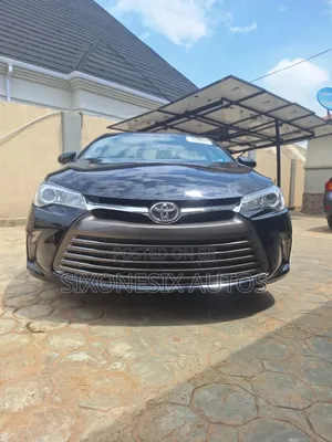 Toyota Camry 2016 Black
