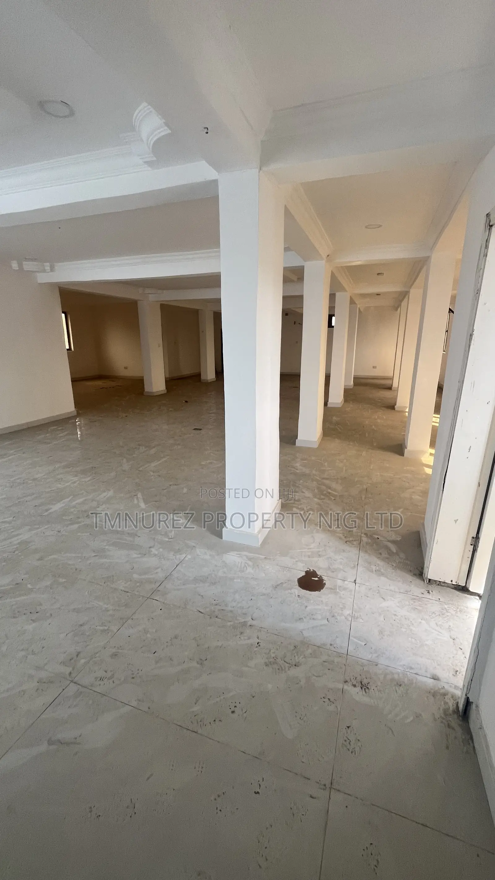 Showroom Space,Multipurpose Built
