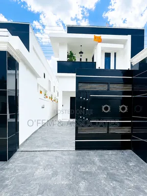 Furnished 5bdrm Duplex in Prayer Estate, Apple Junction for sale