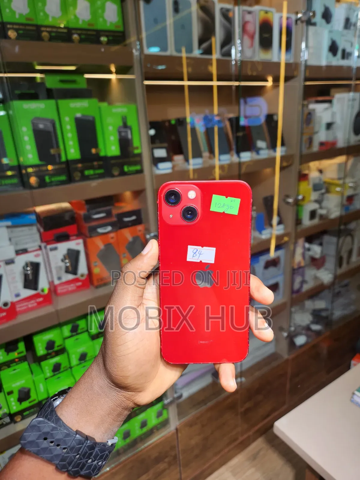 Apple iPhone 13 128 GB Red