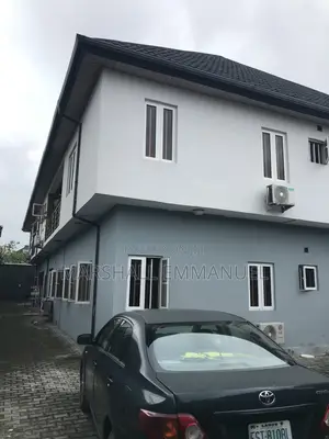 2bdrm Block of Flats in Thomas Estate for rent