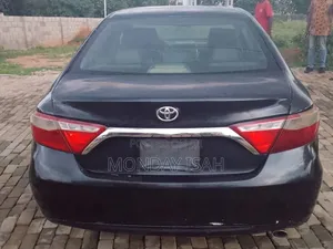Toyota Camry 2016 Black