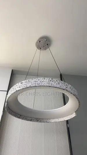 Luxury Ceiling Light – Modern Design