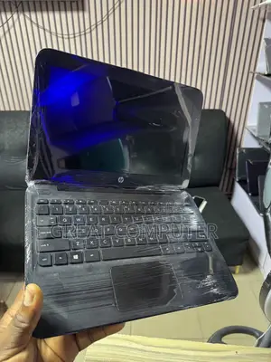 New Laptop HP Stream 11 Pro G3 4GB Intel Pentium SSD 128GB