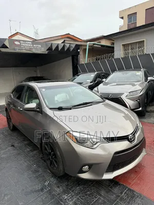 Toyota Corolla 2015 Gray