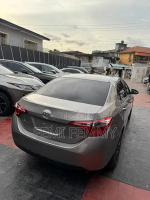 Toyota Corolla 2015 Gray
