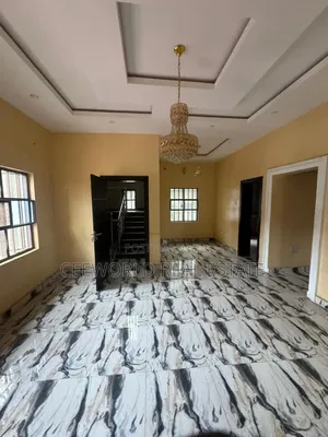 3bdrm Duplex in Calton Gate Estate, Akobo for rent