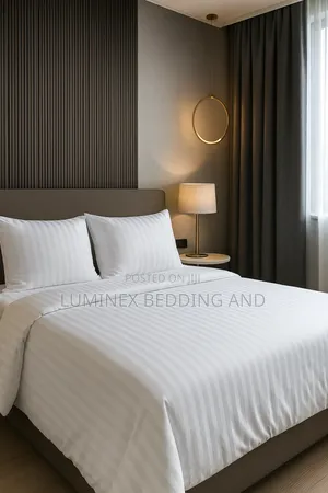 Lum Duvet Set 6x6 White