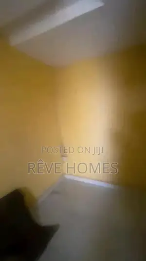 1bdrm Bungalow in Kosofe / Kosofe for rent