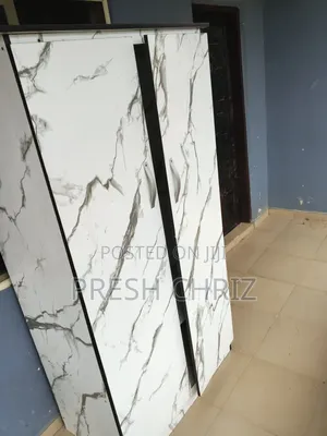 Neatly Used Wardrobe