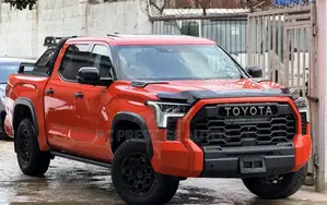 Toyota Tundra SR5 CrewMax 5.5' Bed 2023 Orange