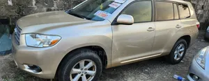 Toyota Highlander 2009 Gold