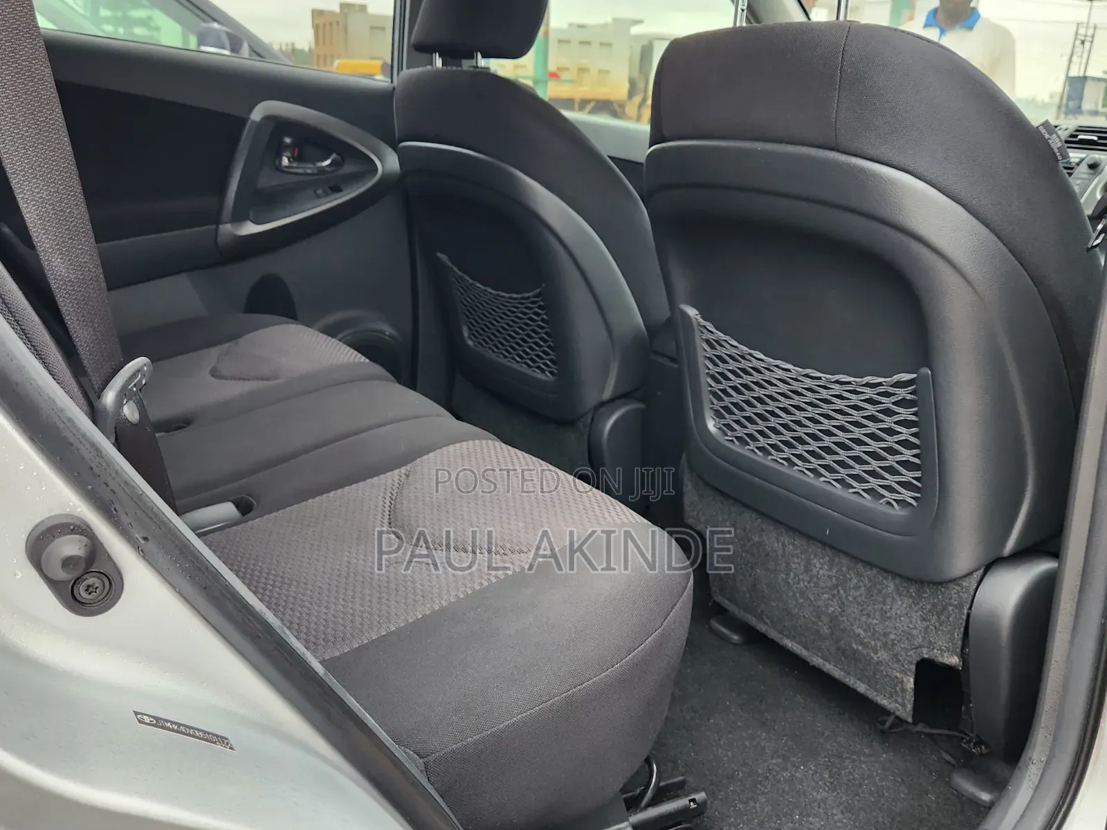 Toyota RAV4 2011 Silver