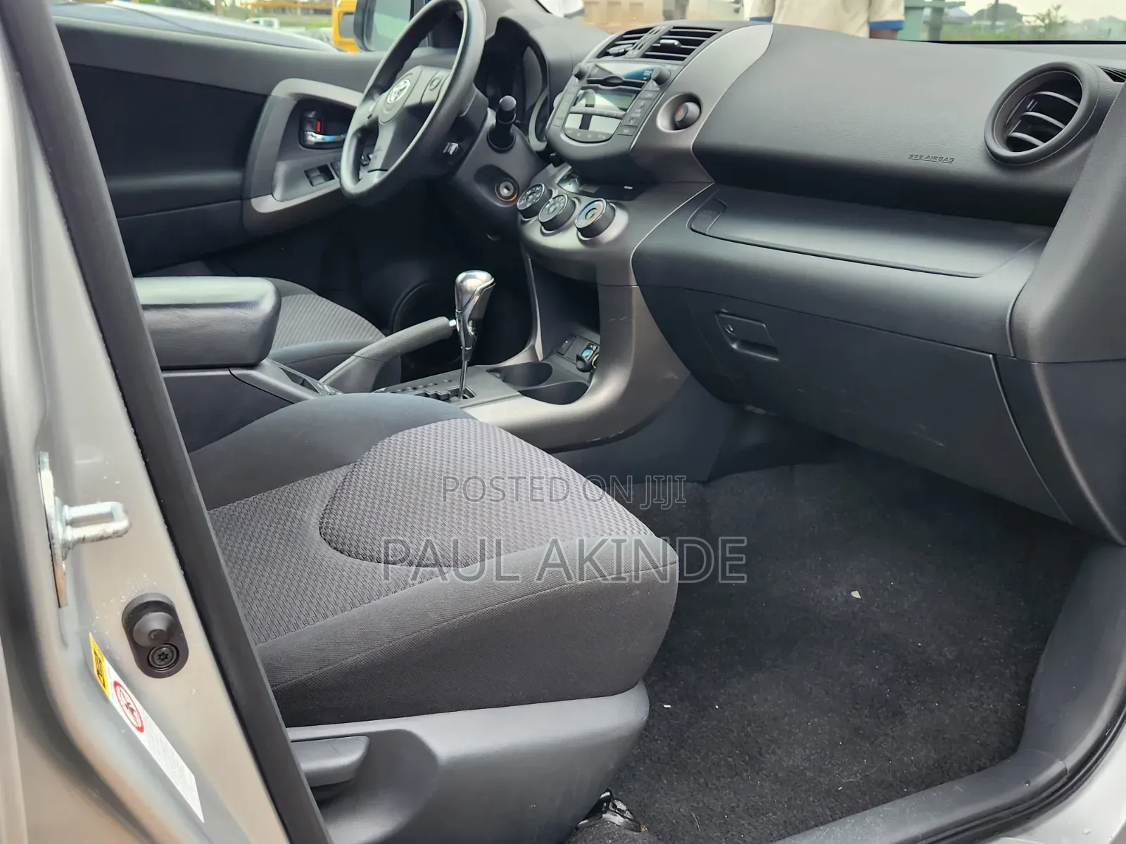 Toyota RAV4 2011 Silver