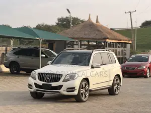 Mercedes-Benz GLK-Class 350 4MATIC 2010 White