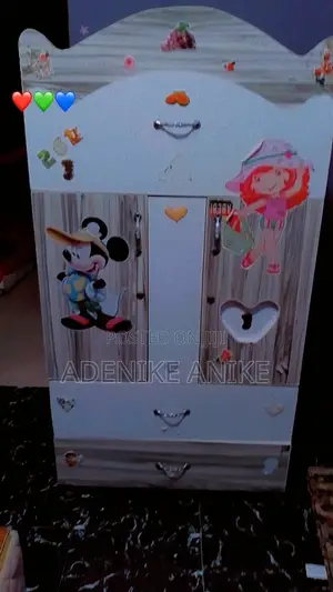 Kids Wardrobe