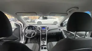 Hyundai Elantra GT 2013 White