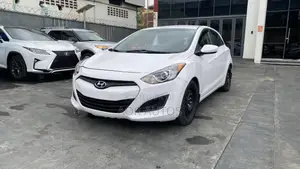 Hyundai Elantra GT 2013 White