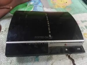 Play Station 3