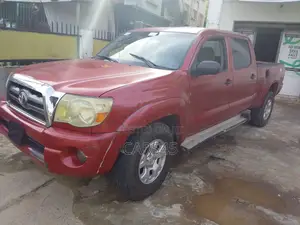 Toyota Tacoma 2010 Red