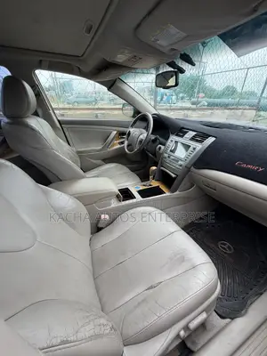 Toyota Camry XLE V6 4dr Sedan (3.5L 6cyl 6AM) 2008 Blue