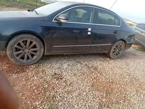 Volkswagen Passat 2007 Blue