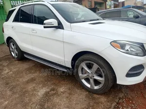 Mercedes-Benz GLE-Class 2016 White