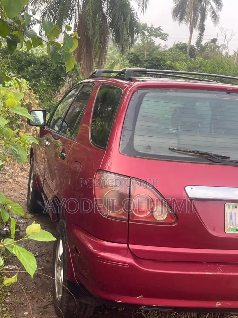 Lexus RX 2001 Red