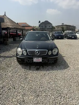 Mercedes-Benz E300 2005 Black