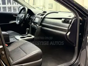 Toyota Camry SE 4dr Sedan (2.5L 4cyl 6A) 2012 Black