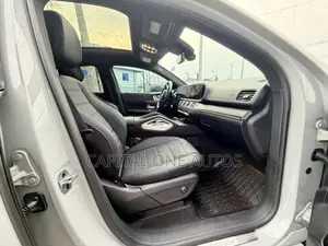 Mercedes-Benz GLE-Class GLE 450 4MATIC 2024 White