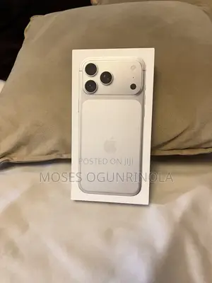 New Apple iPhone 17 Pro Max 256 GB Silver