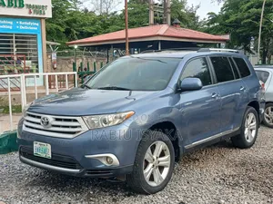 Toyota Highlander 2012 Blue