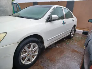 Honda Accord 2004 White