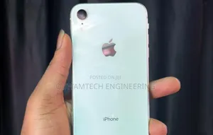Apple iPhone XR 64 GB White