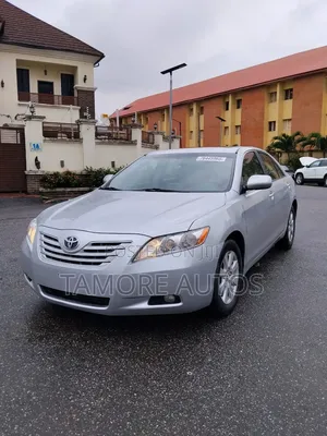 Toyota Camry XLE 4dr Sedan (2.4L 4cyl 5A) 2007 Silver