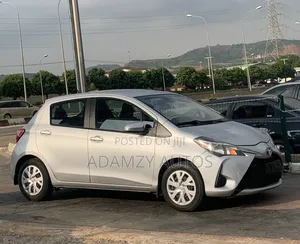 Toyota Yaris 2020 Silver