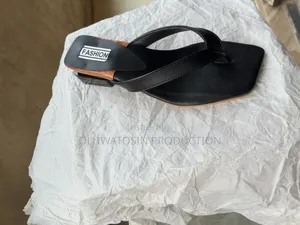 Fashion Low Heel