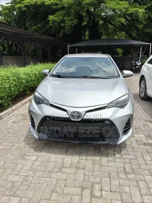 Toyota Corolla 2019 Silver