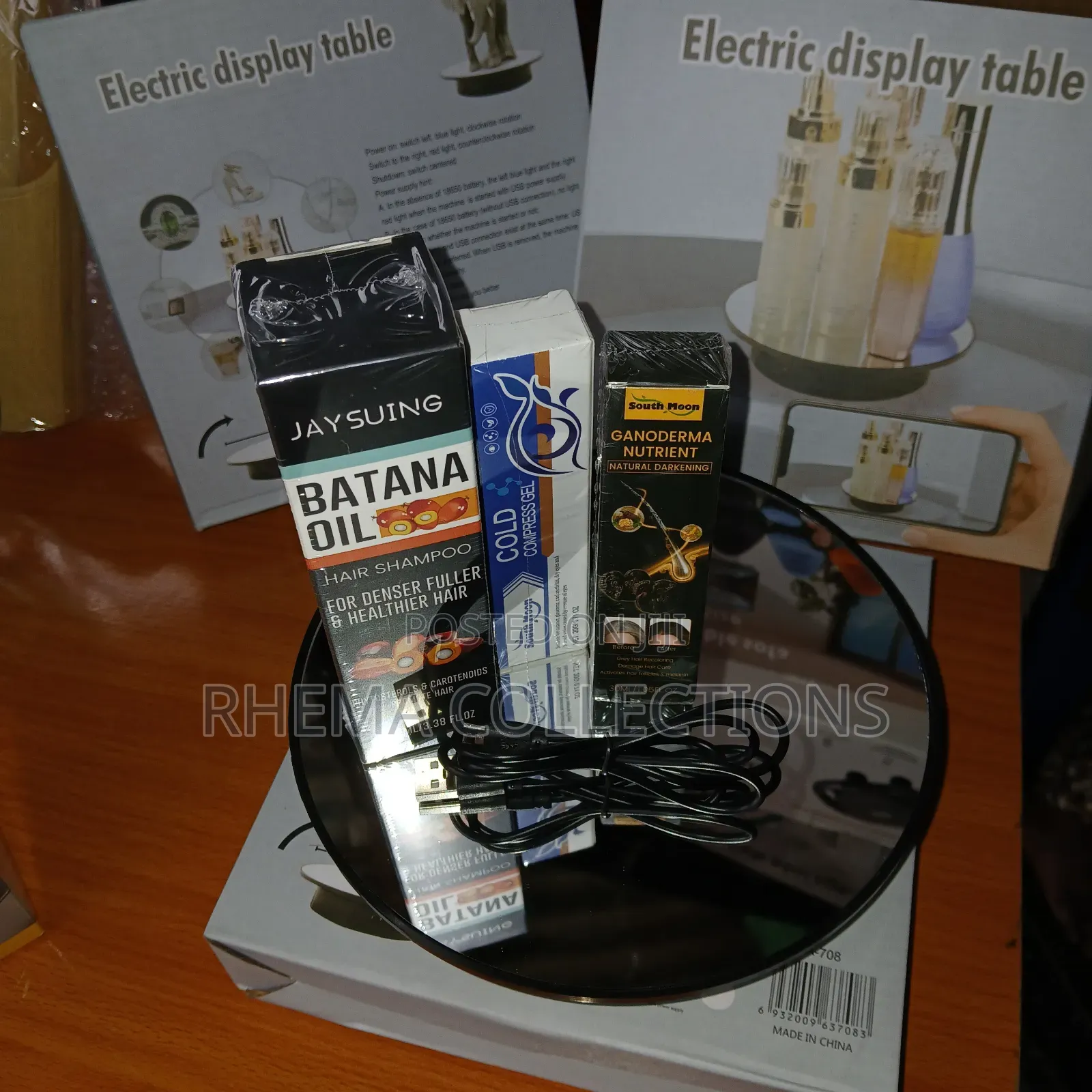 360 Degree Display Table