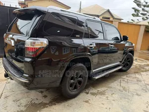 Toyota 4-Runner 2011 Black