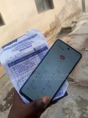 Itel S24 128 GB Black