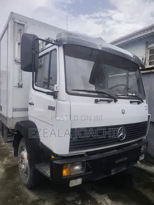 Foreign Used Mercedes Benz 1520
