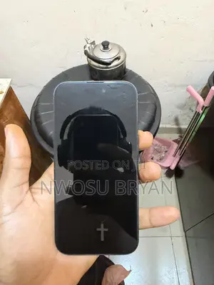 Apple iPhone 16 256 GB Black