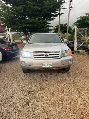 Toyota Highlander 2005 Silver