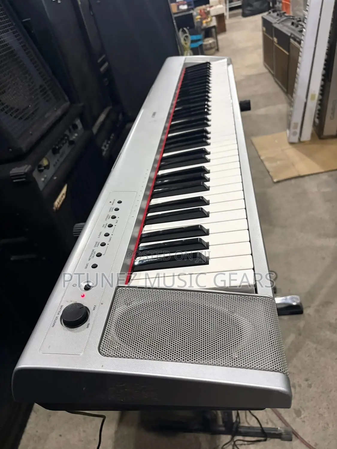 Yamaha Np30