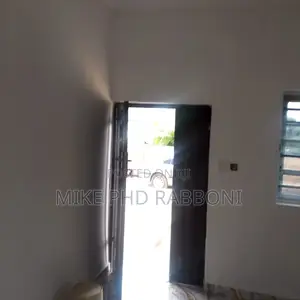 1bdrm Block of Flats in Enugu for rent